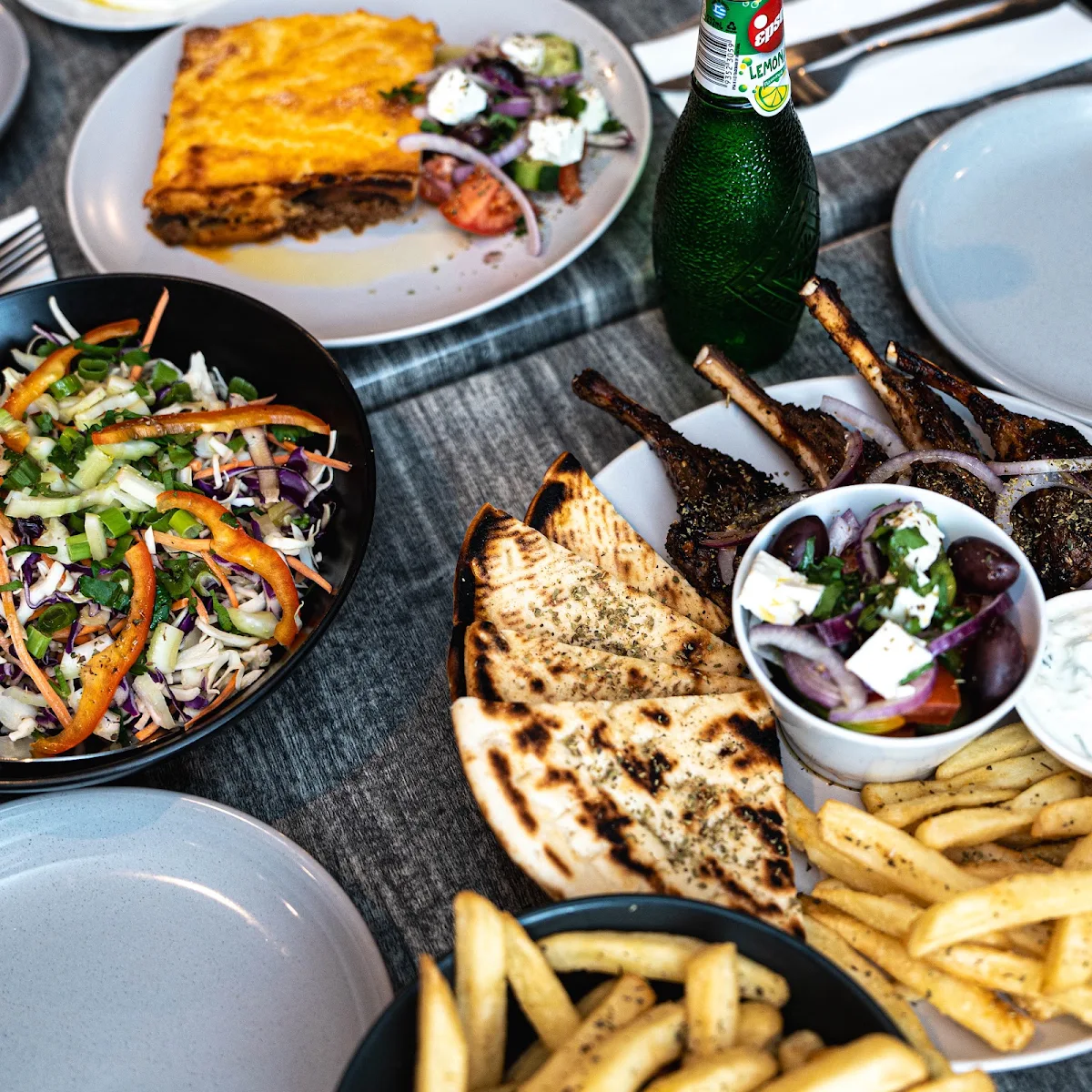 Highlights, Odos Tsimiski Greek Restaurant