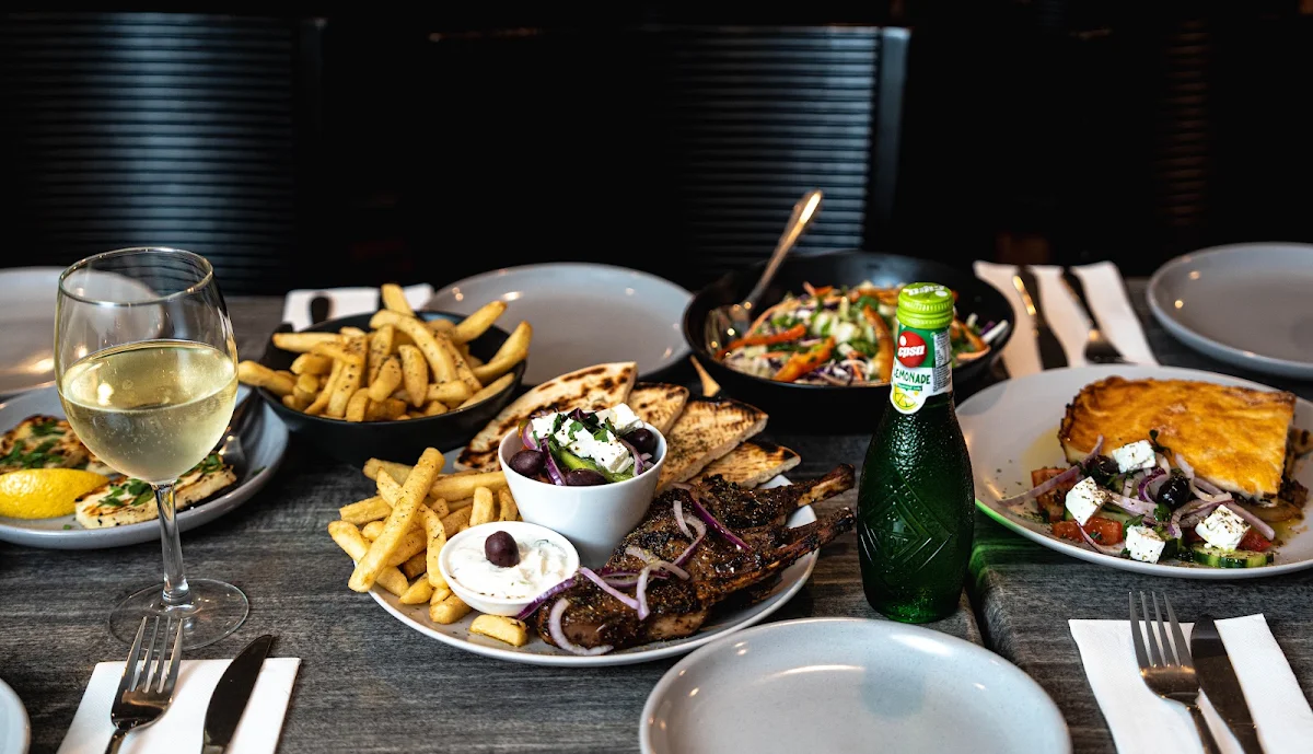 Highlights, Odos Tsimiski Greek Restaurant