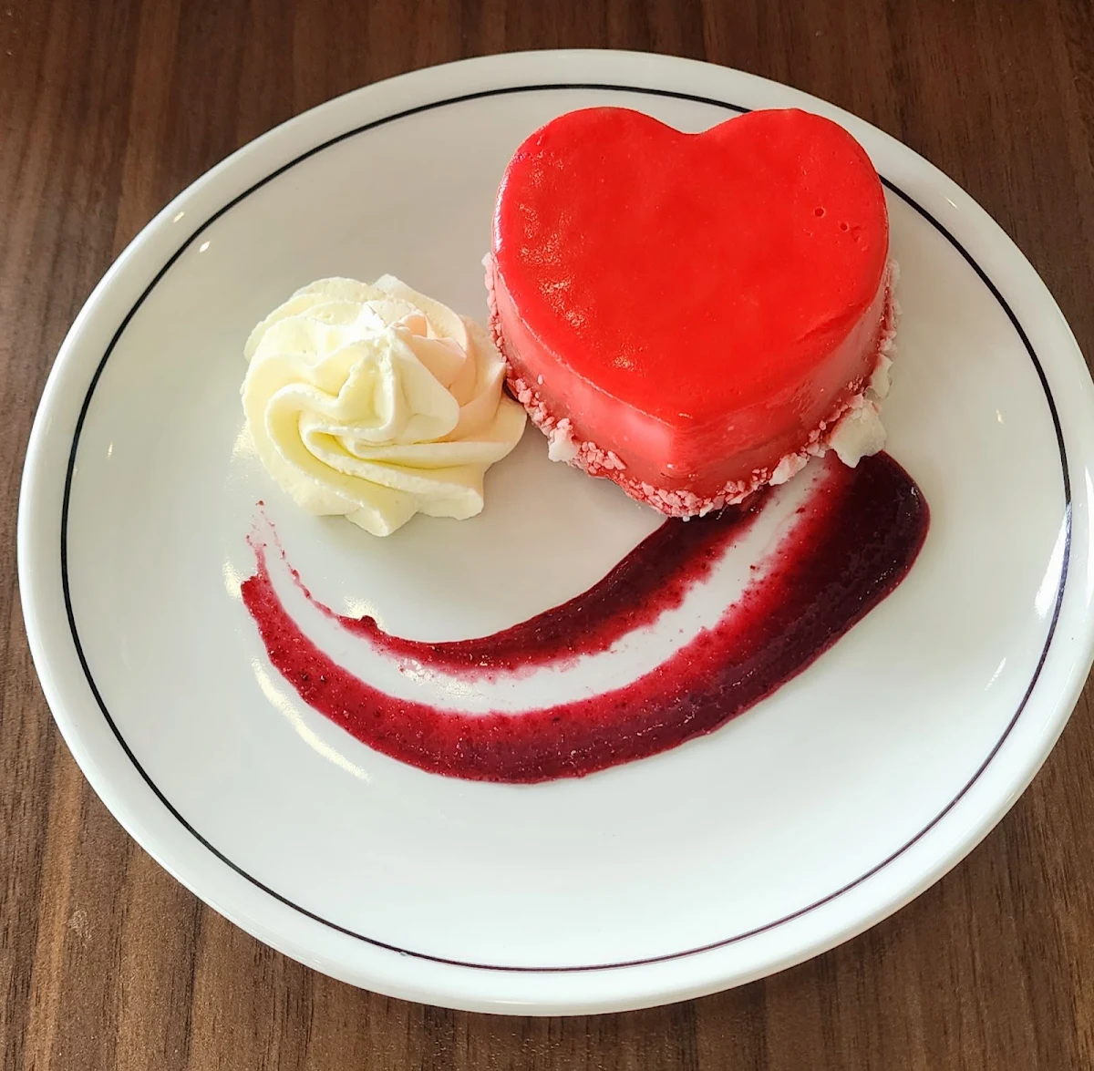 Raspberry Heart, Saige Bistro