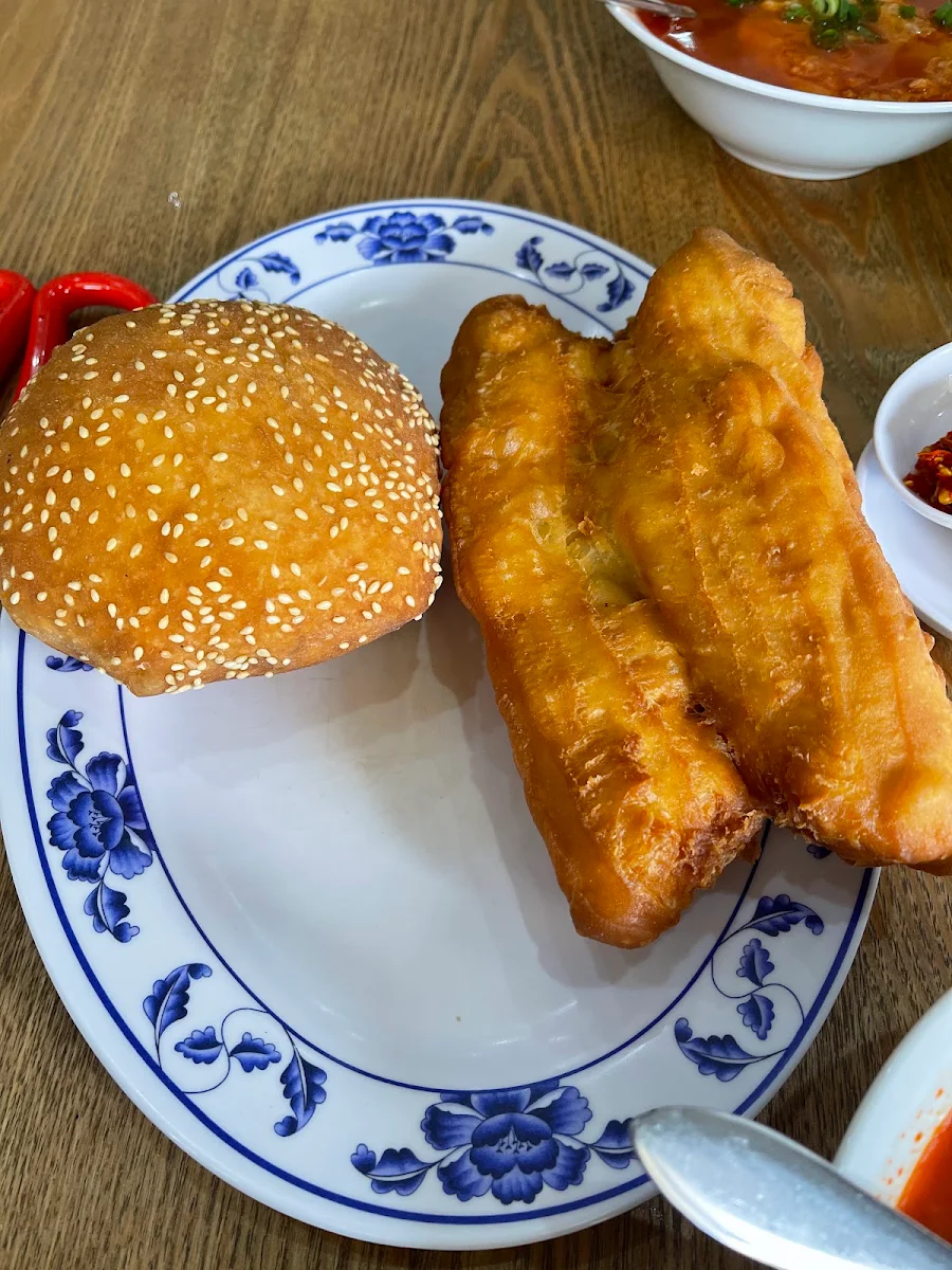 Highlights, Cam Wah Chinese & Vietnamese Restaurant