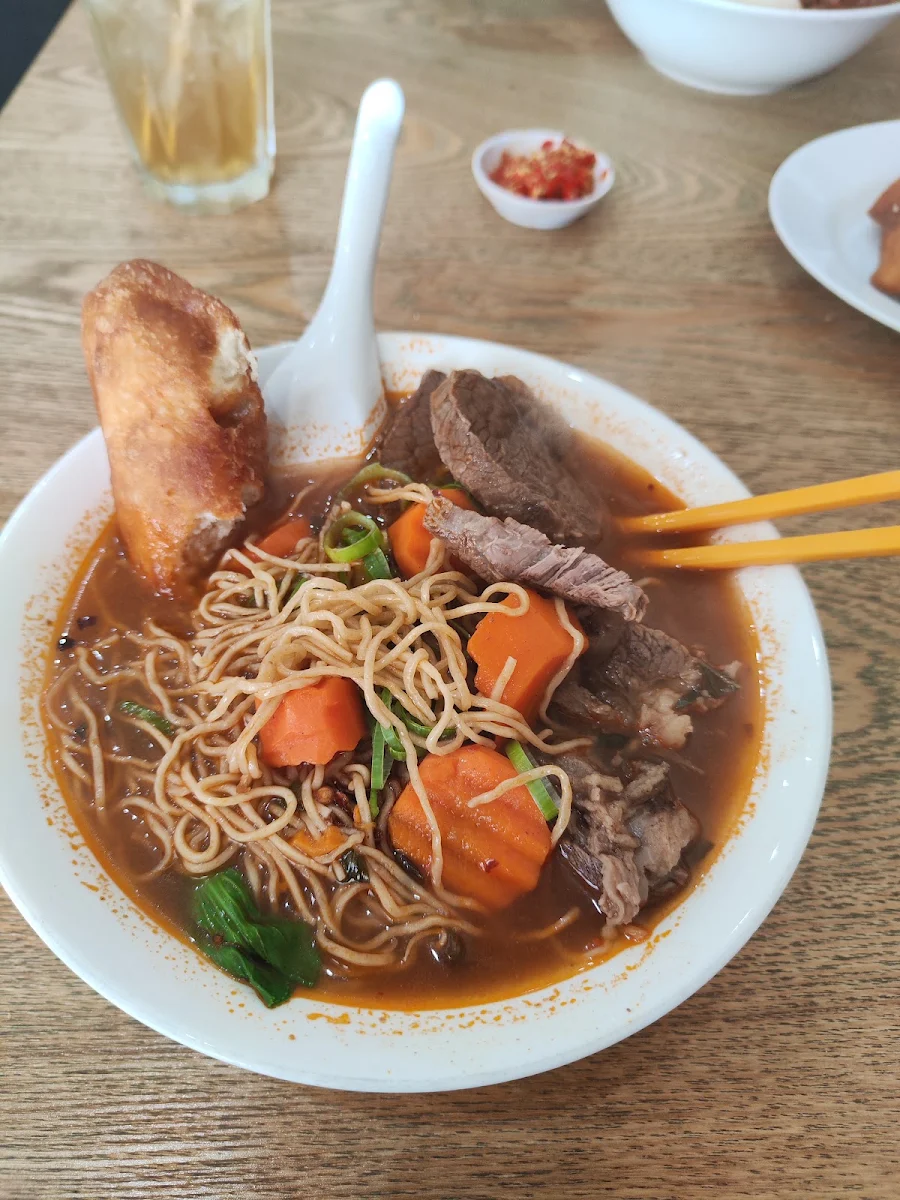 Highlights, Cam Wah Chinese & Vietnamese Restaurant