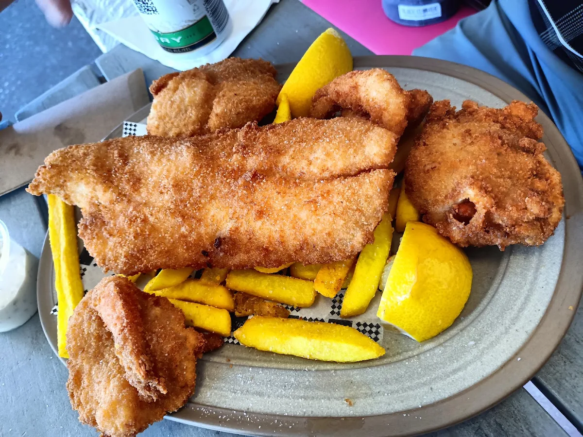 Snapper and Chips, Pigface Seafood