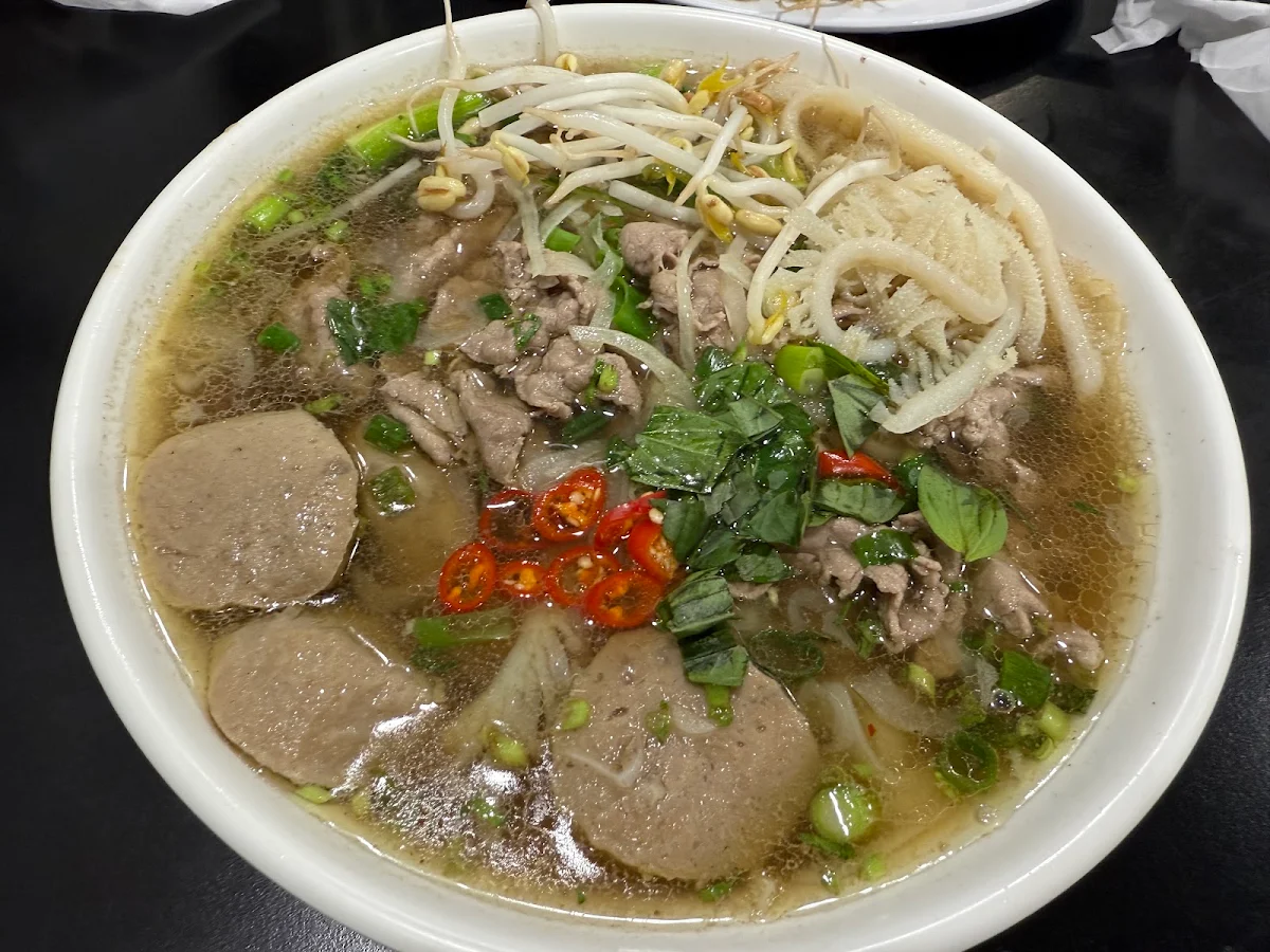 Highlights, Dong Xanh