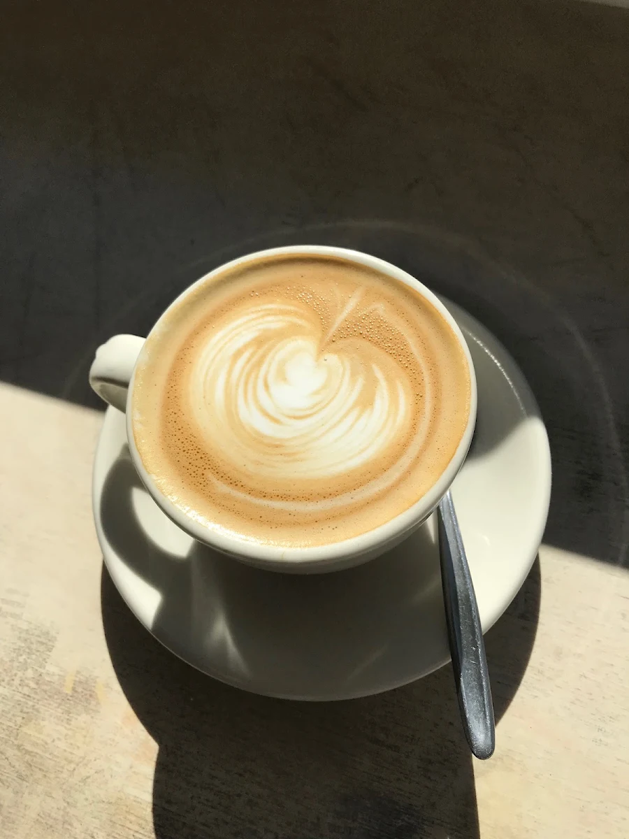 Flat White, Mile End Bagels