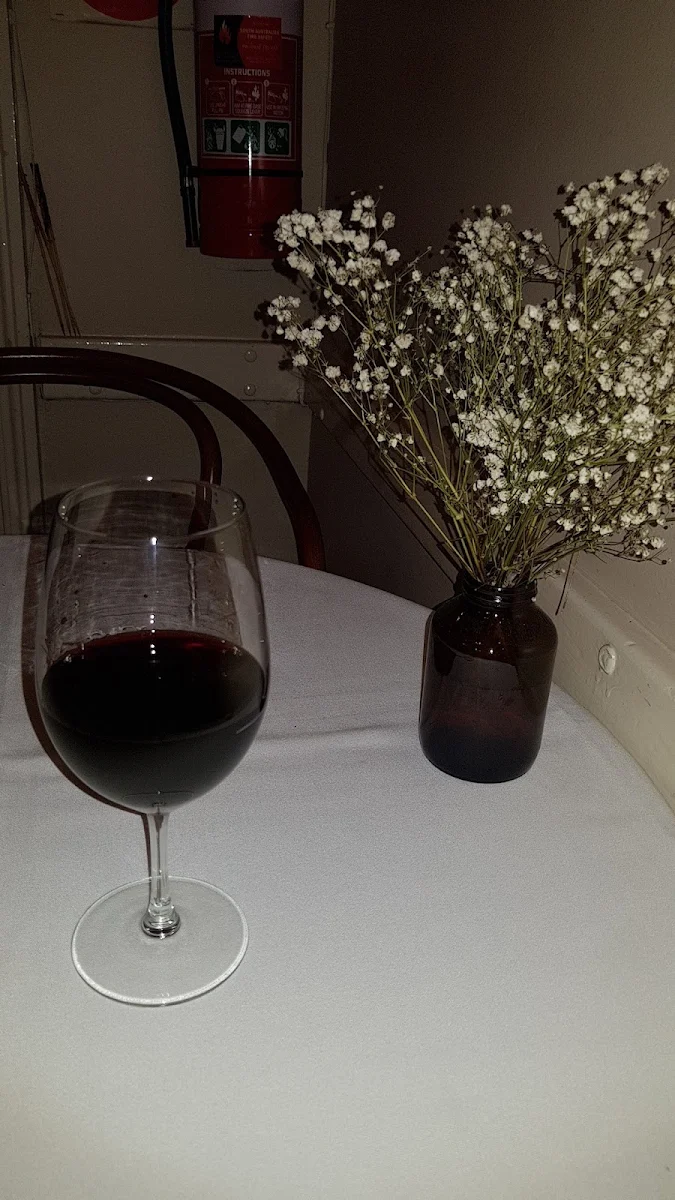 Red Wine, British Hotel