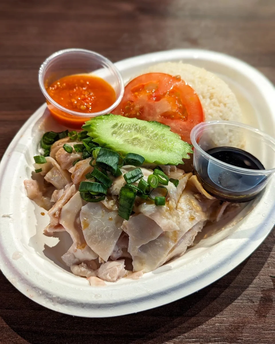 Single Set Meal Hainanese Chicken Rice with Chilli Sauce Sugar-Free Cola