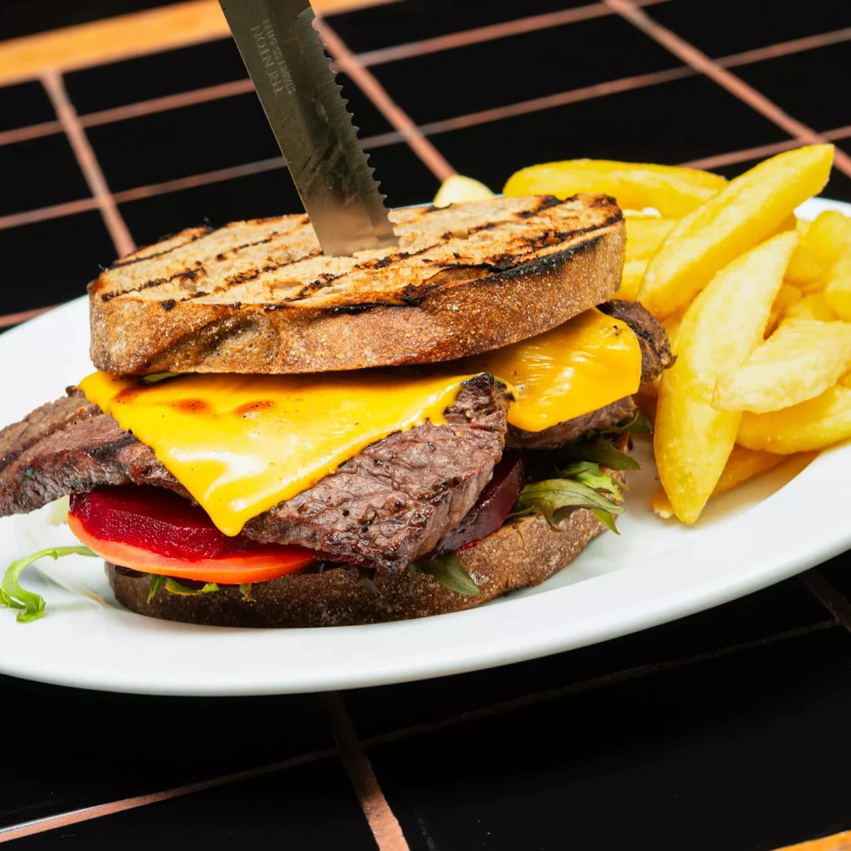 Highlights, Mortdale Hotel