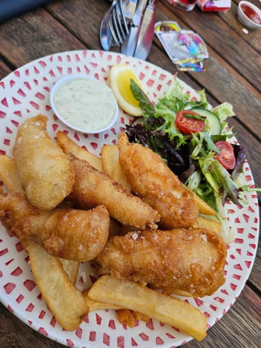 Flat Head Fish and Chips, Lake Tyers Beach Tavern