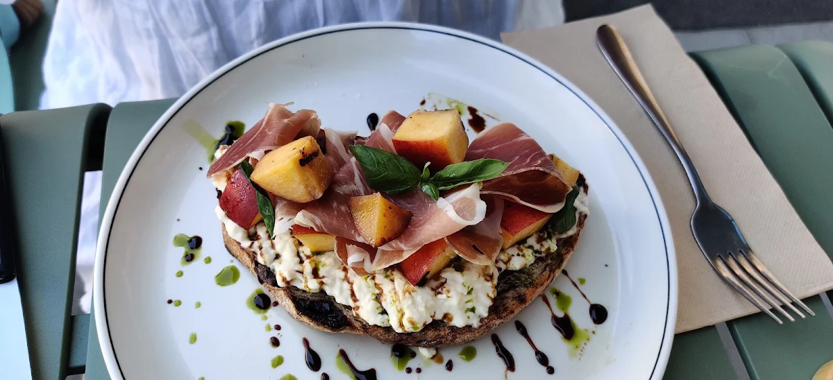 Ham, Rustica Brighton