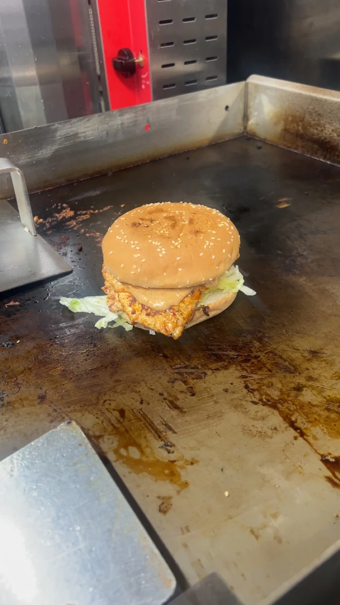 Highlights, Meat Me Here