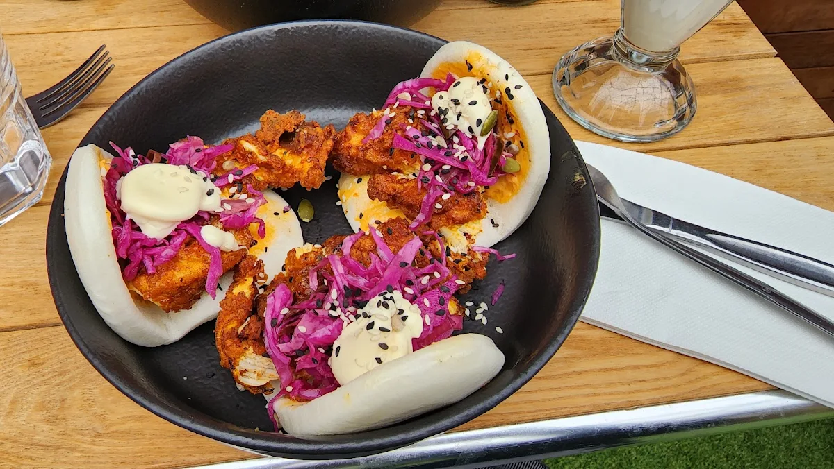 Spiced Chicken Bao Buns