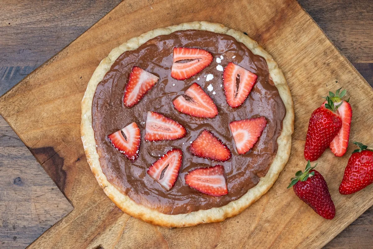 Nutella Dessert Pizza
