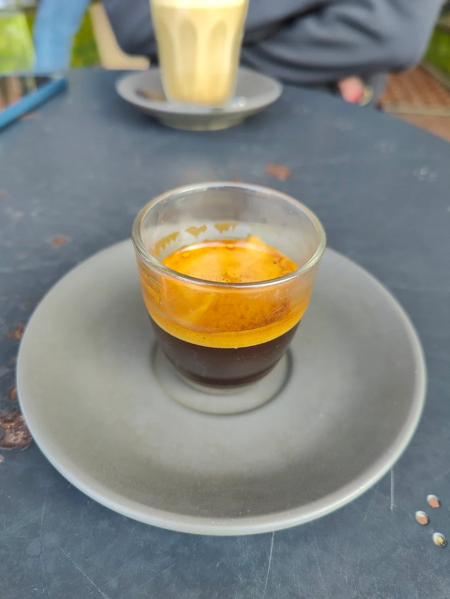 Highlights, Saki’s Coffee