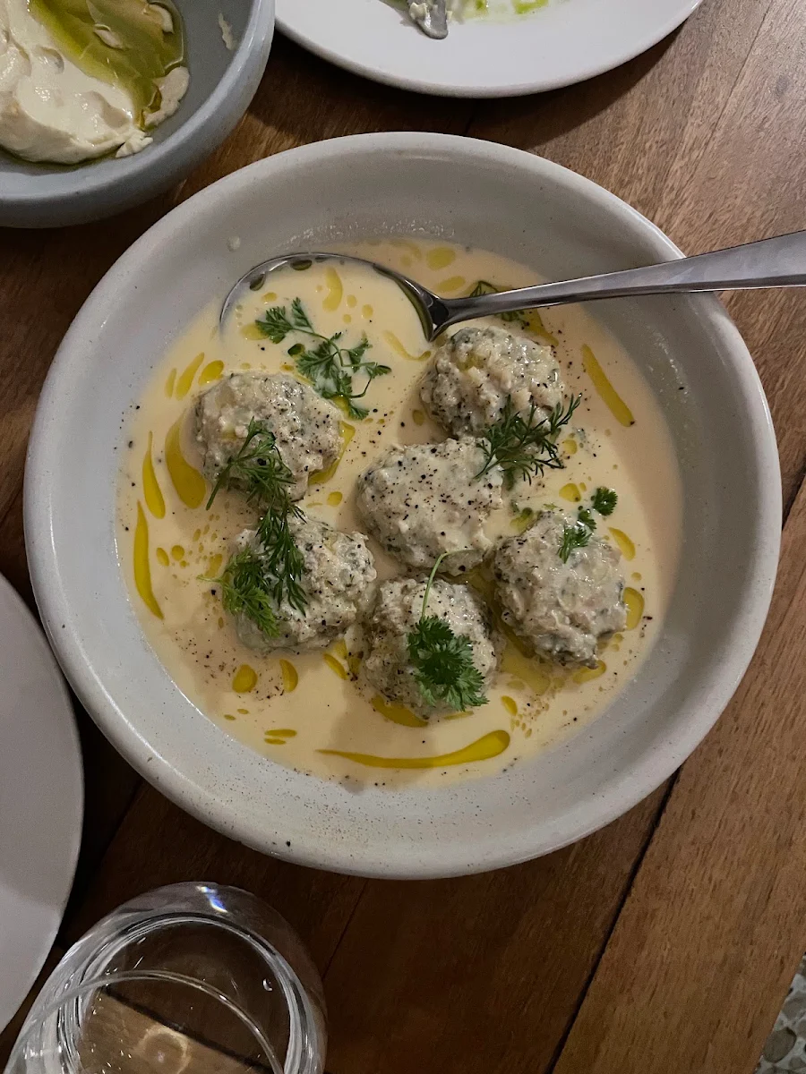 Avgolemono, Muses Wine Bar