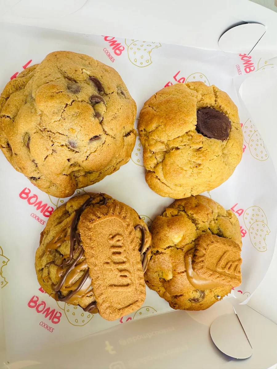 Highlights, La Bomb Cookies & Gelato