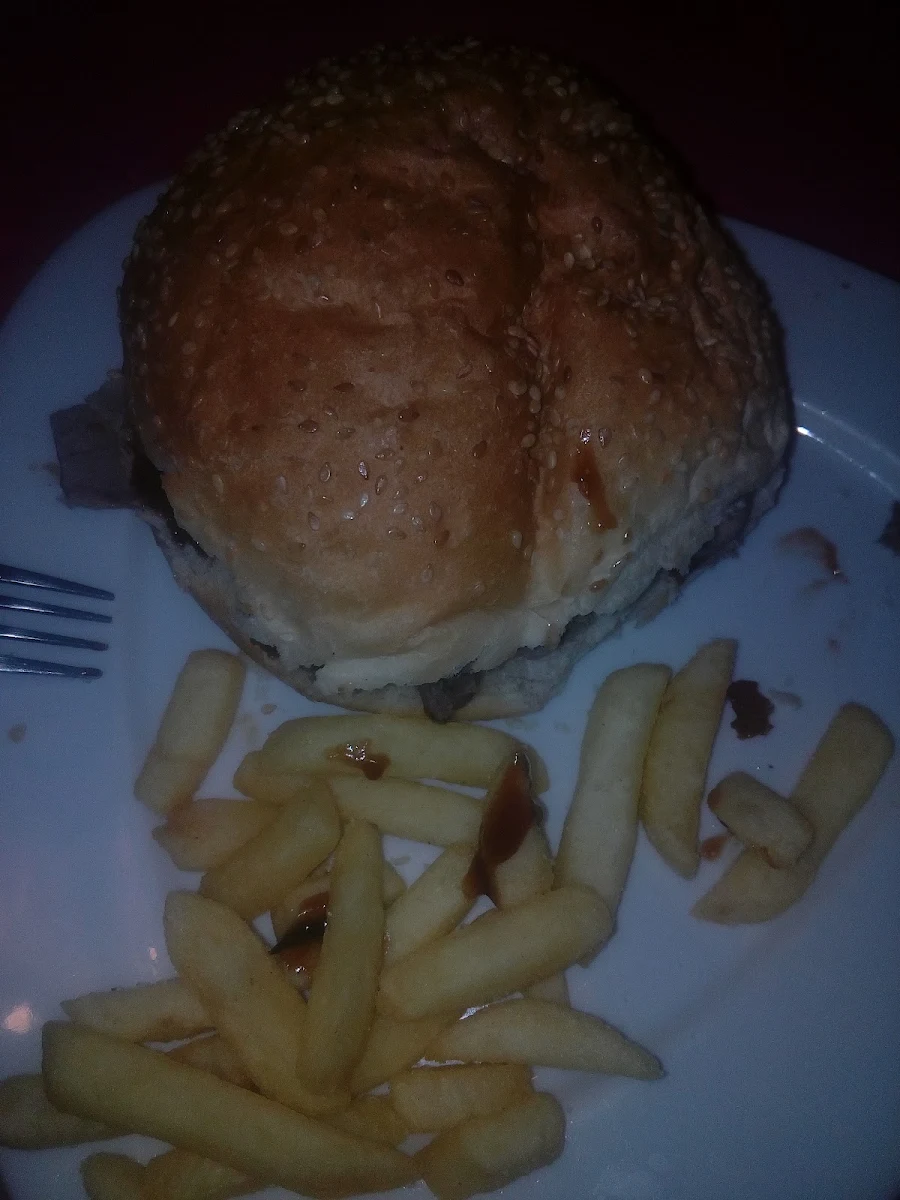 Roast Beef Roll and Chips
