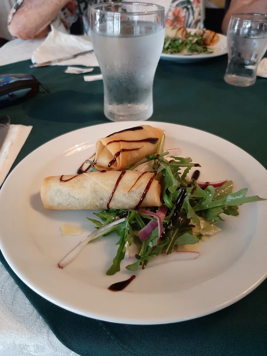 Spring Rolls, Hotel Tully