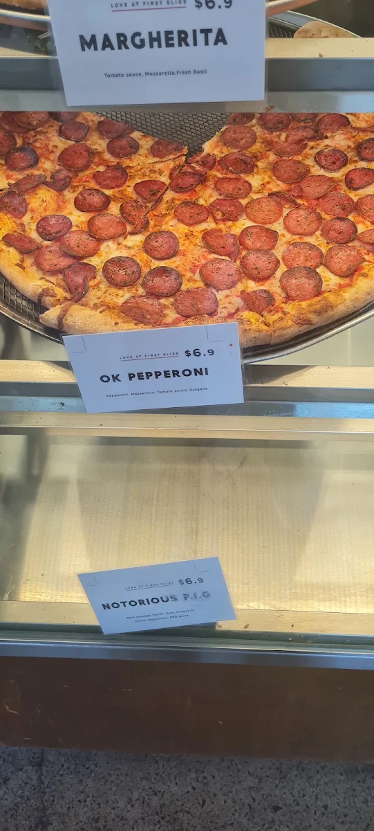 Pepperoni Pizza Slice