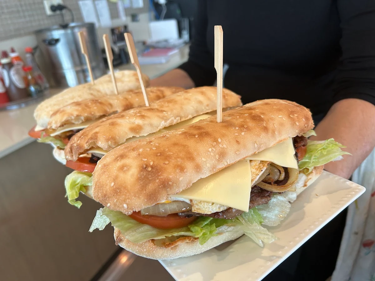 Highlights, Sunrise Deli Cafe