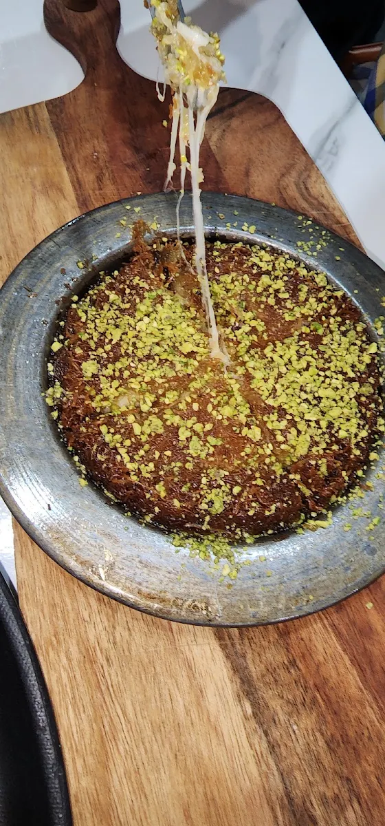 Kunafa, Kuzu Turkish Resturant & Shisha Lounge