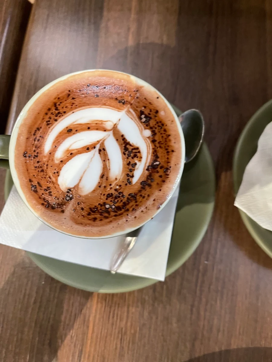 Highlights, Pavilion Cafe