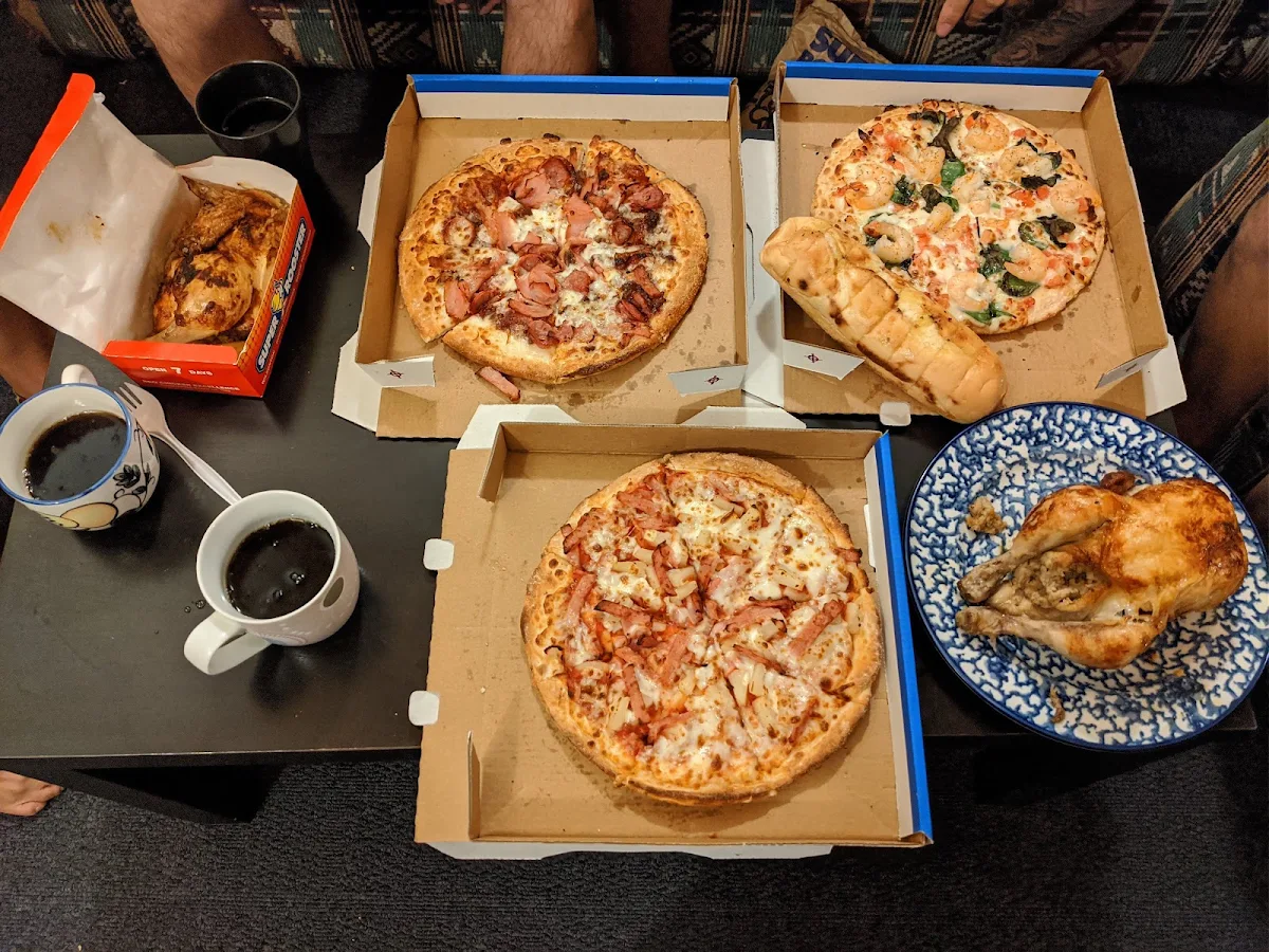 Highlights, Domino's Pizza Wyalla