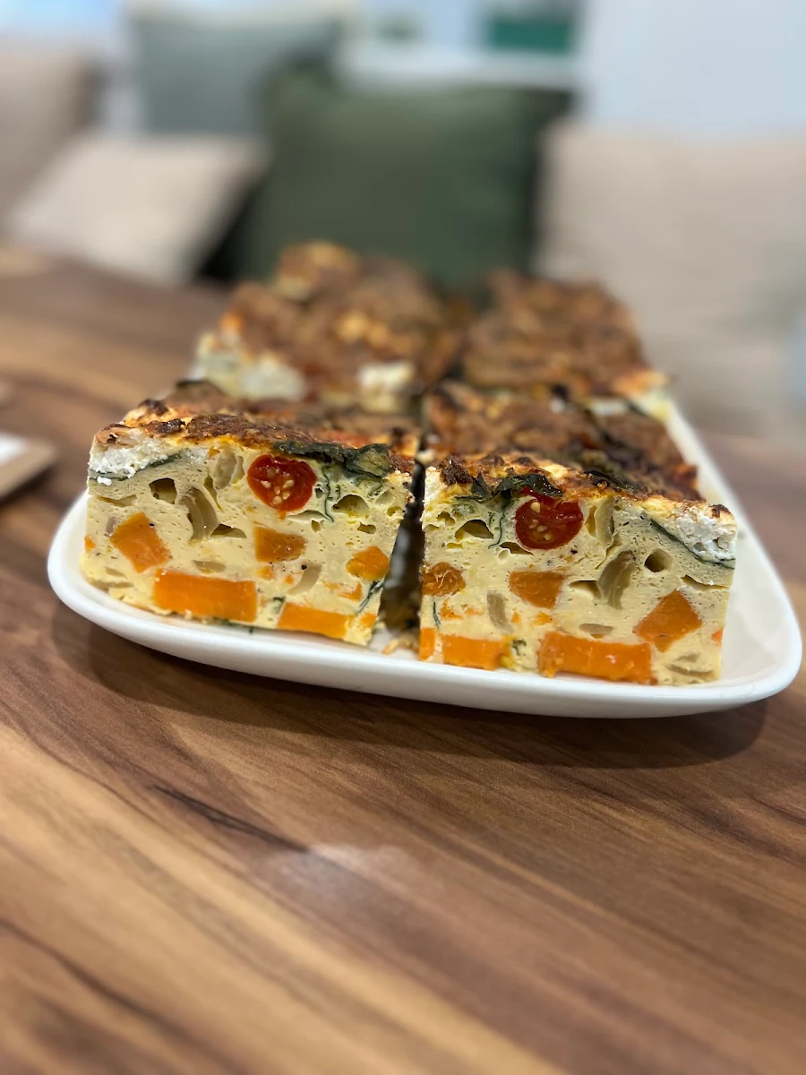 Highlights, Celeste Cafe Lounge