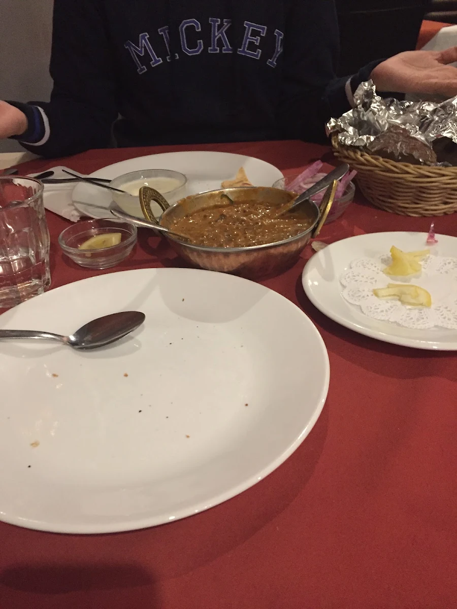 Customer Service, Punjabi Hut Indian Restaurant