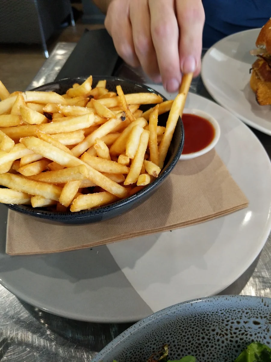 Chips, Mock Orange Cafe