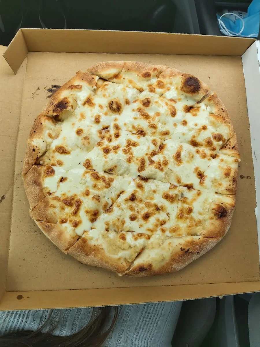 Garlic Cheese Pizza