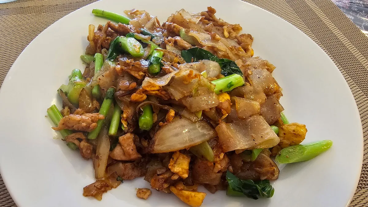 Pad See Eew, My Little Siam
