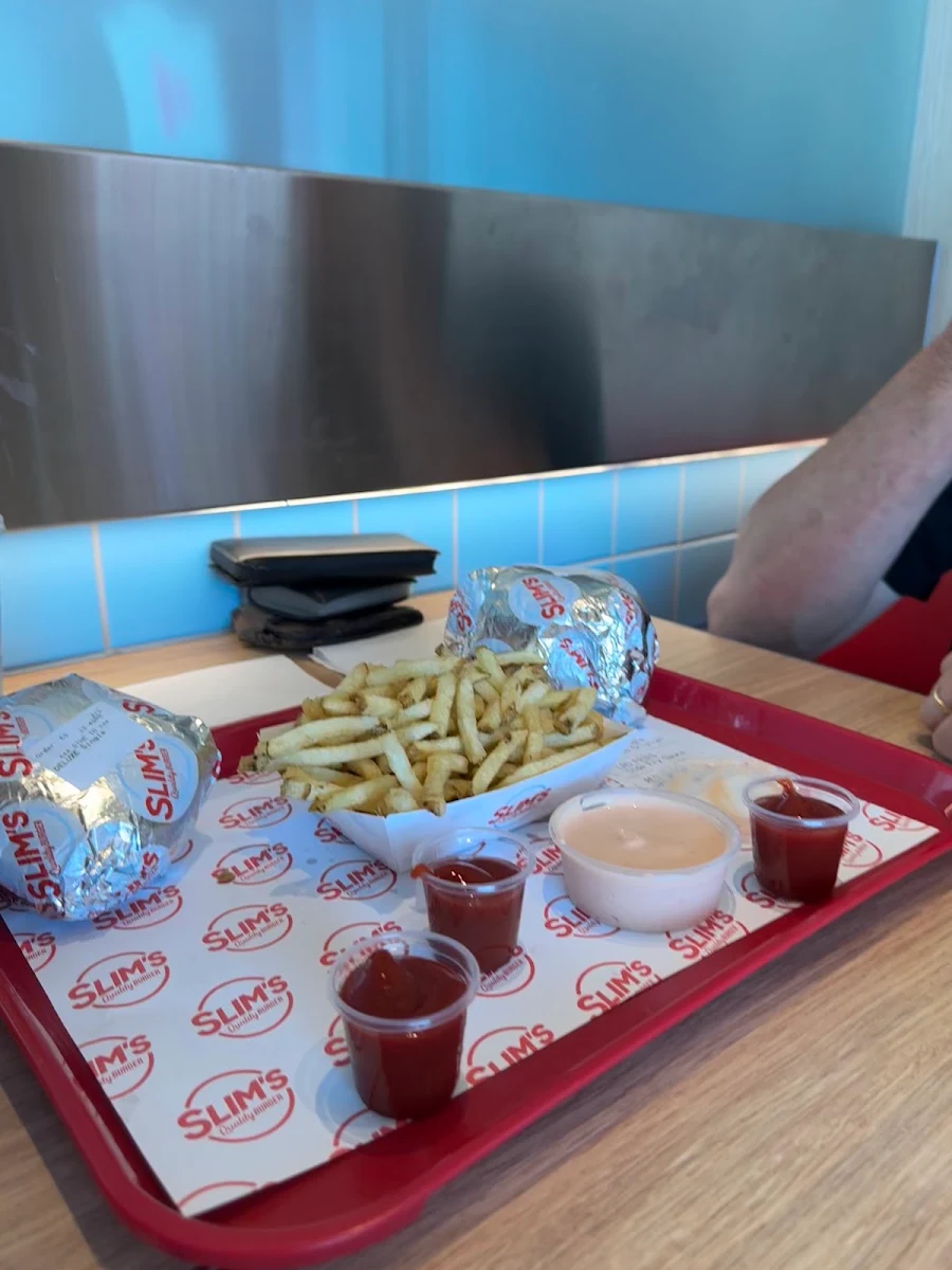 Chips, Slim's Quality Burger