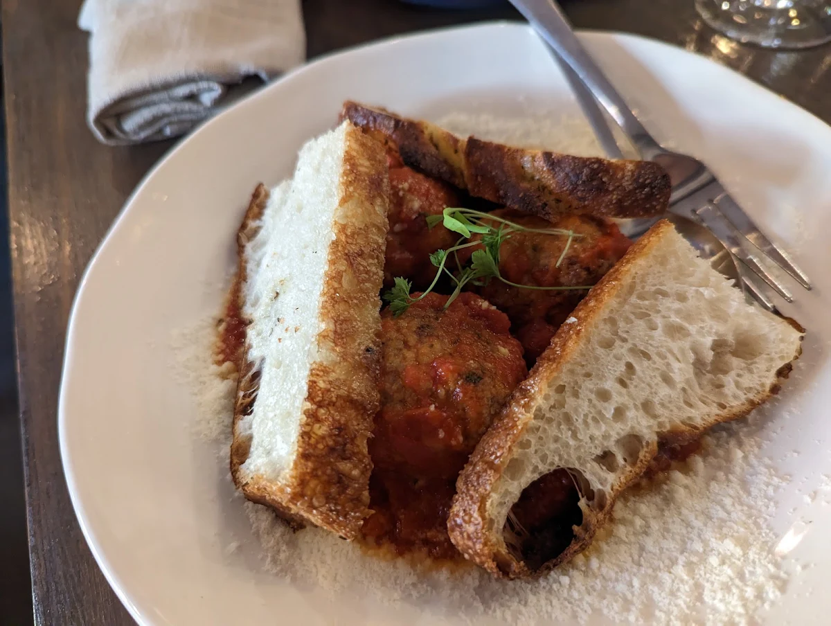 Meatballs, Semola Sydney