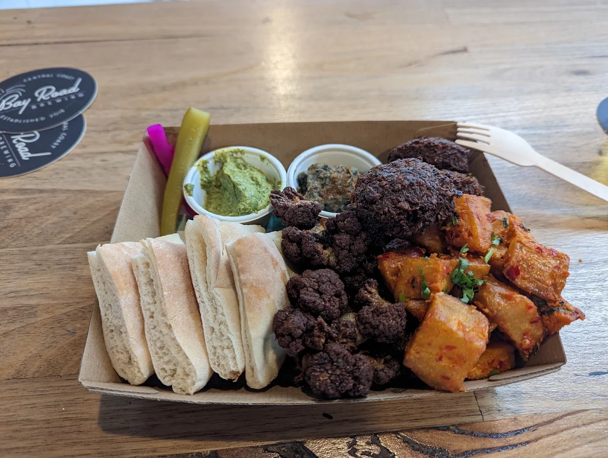 Mezza Plate, Bay Road Brewing