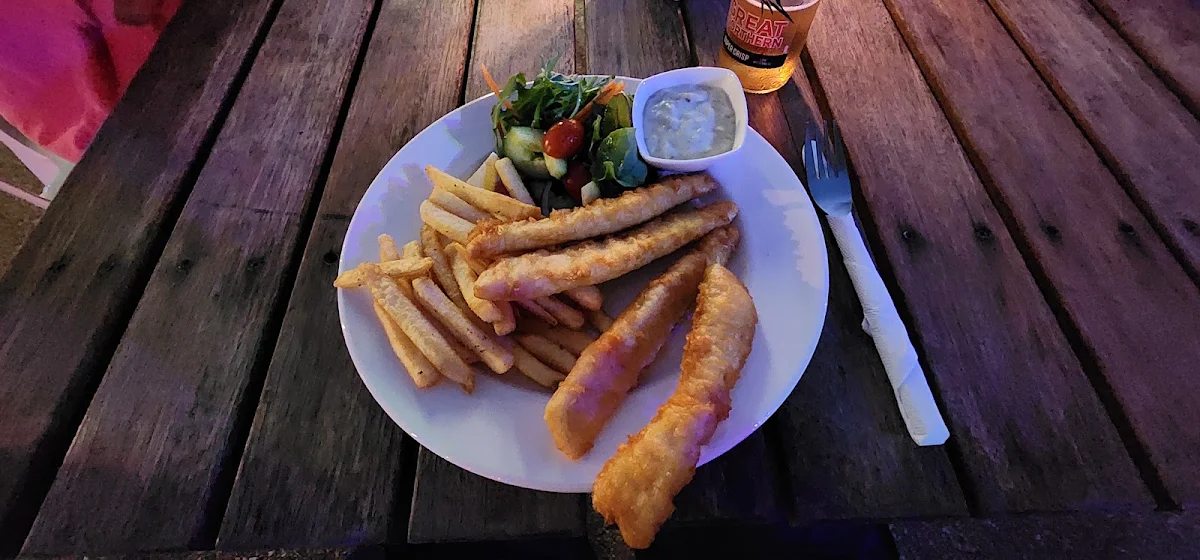 Beer Batterer Flathead Fish & Chips w Salad
