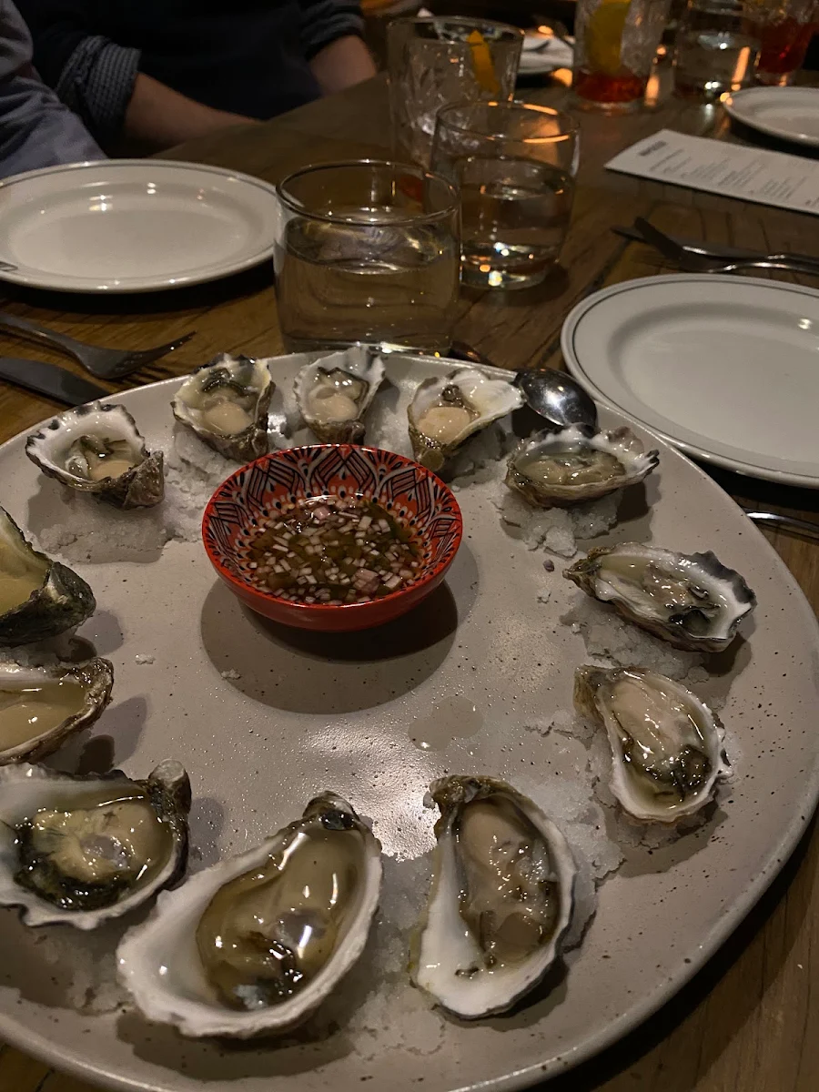 Appellation Oysters Shucked Natural