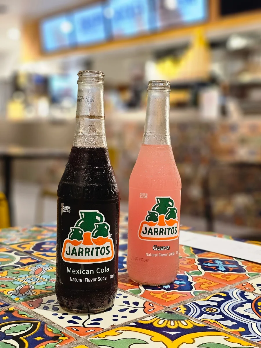 Cola, Guzman y Gomez - Coffs Harbour
