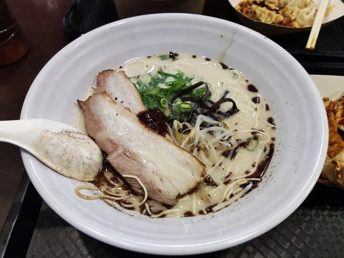 Black Tonkotsu Ramen