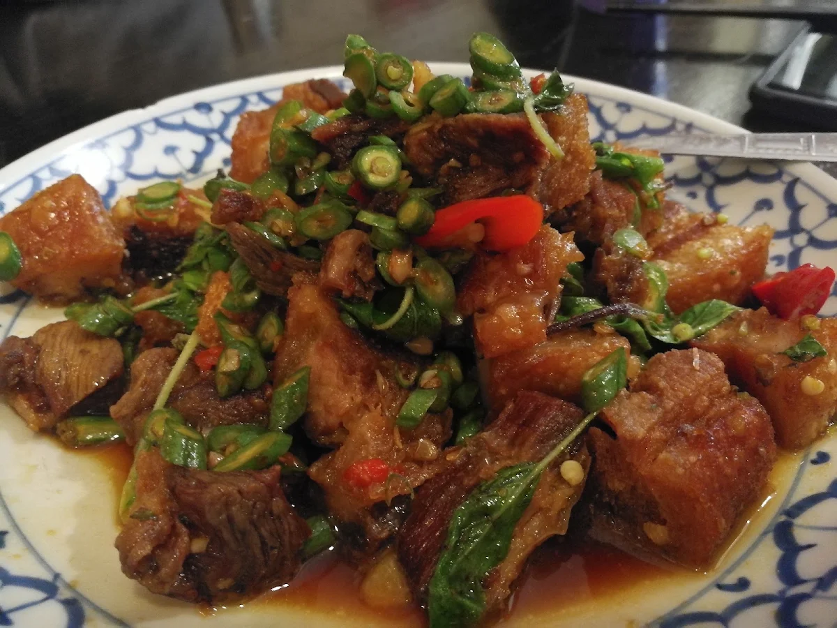Basil, Dodee Paidang Haymarket
