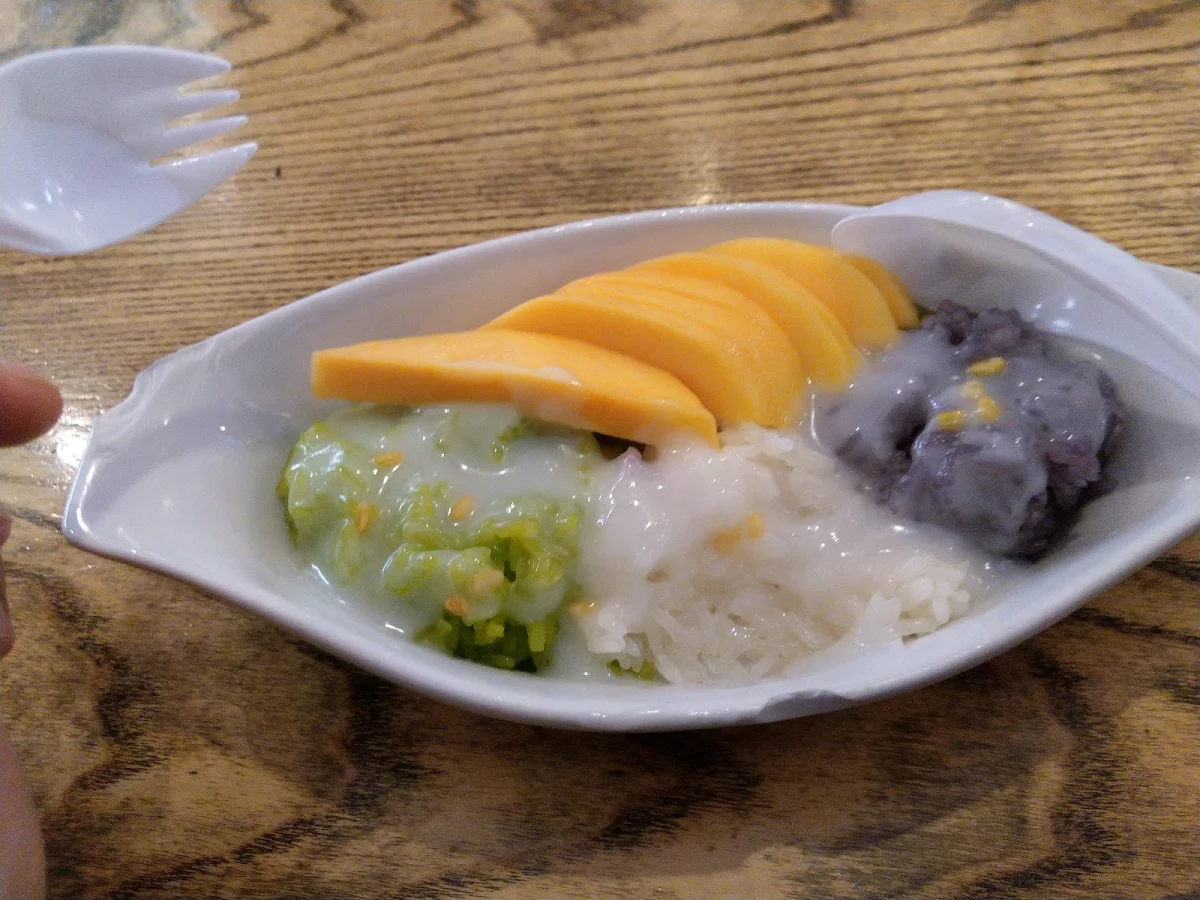 Mango Sticky Rice, Dodee Paidang Haymarket