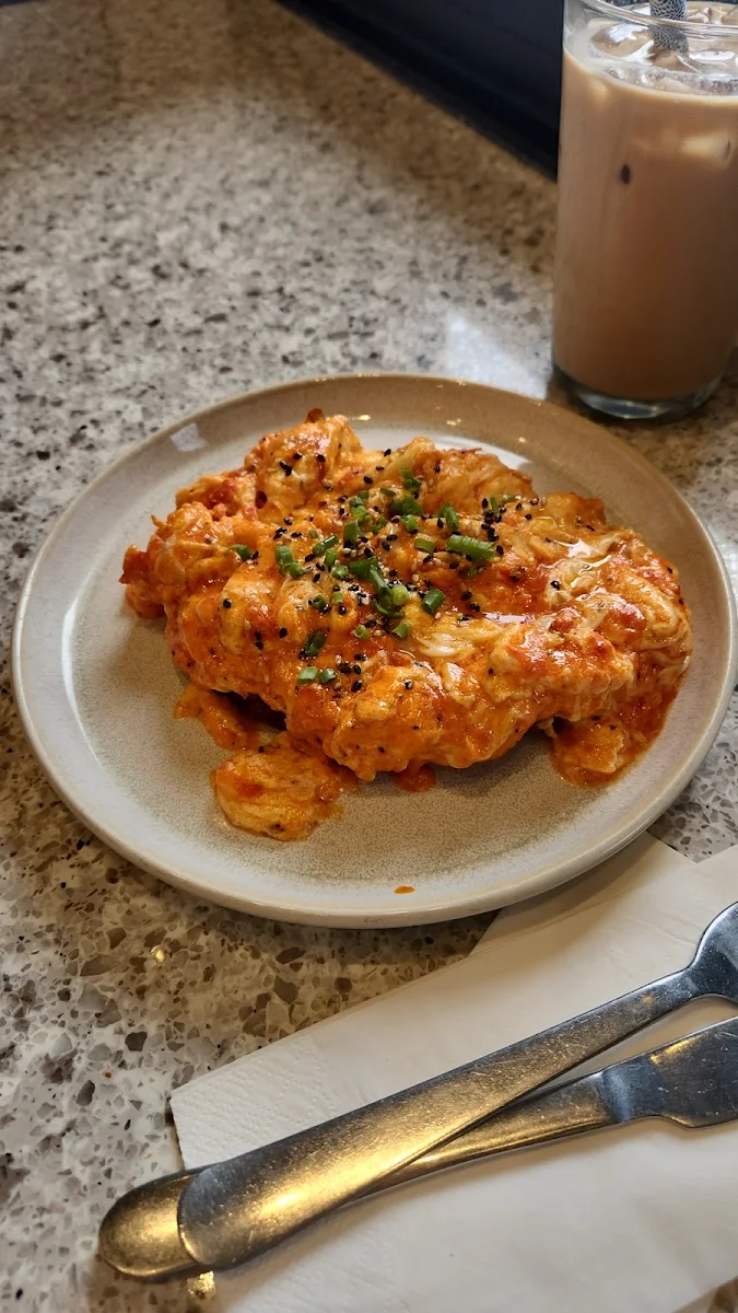 Chilli Eggs, Artem Coffee