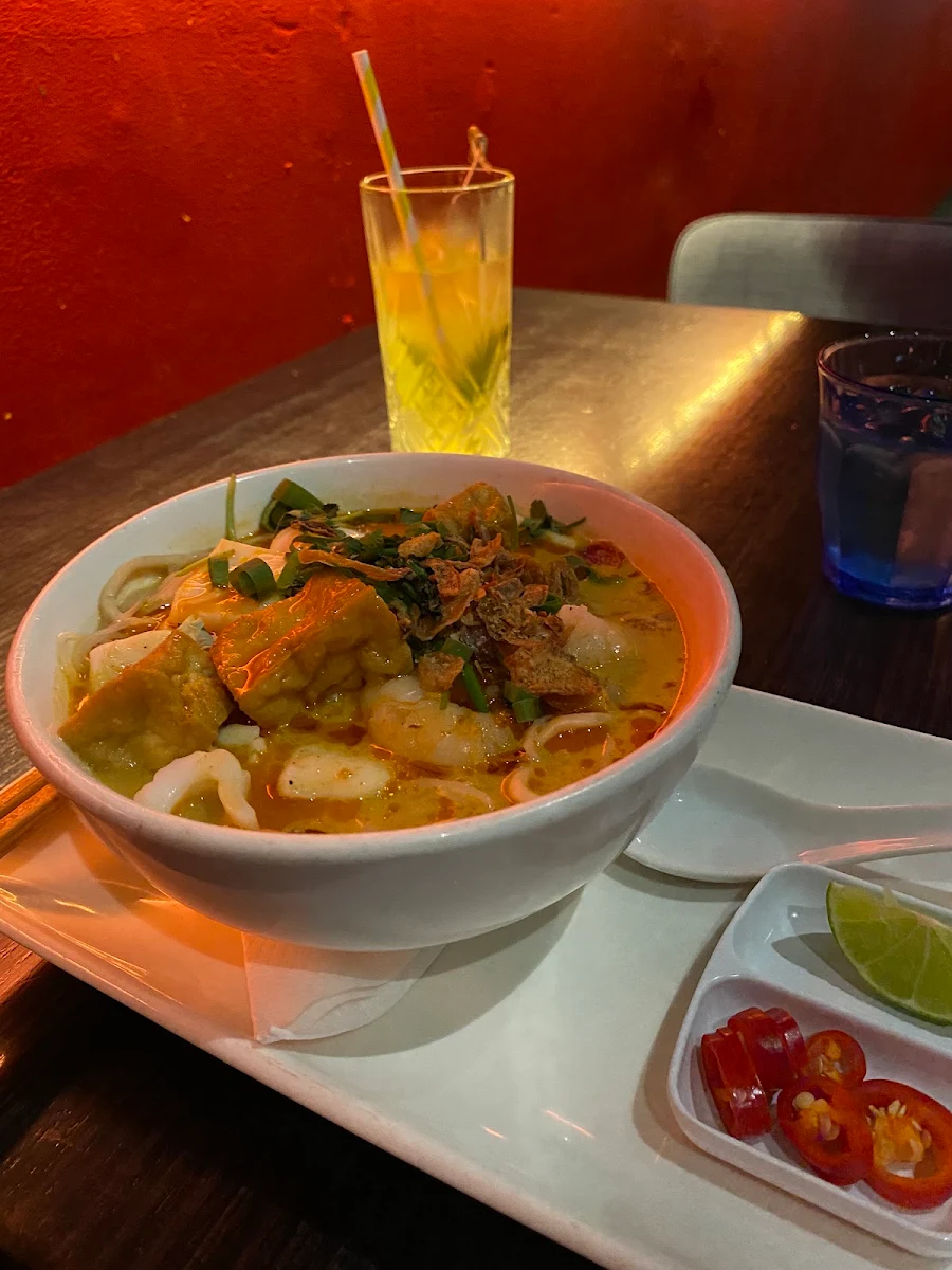 Seafood Laksa