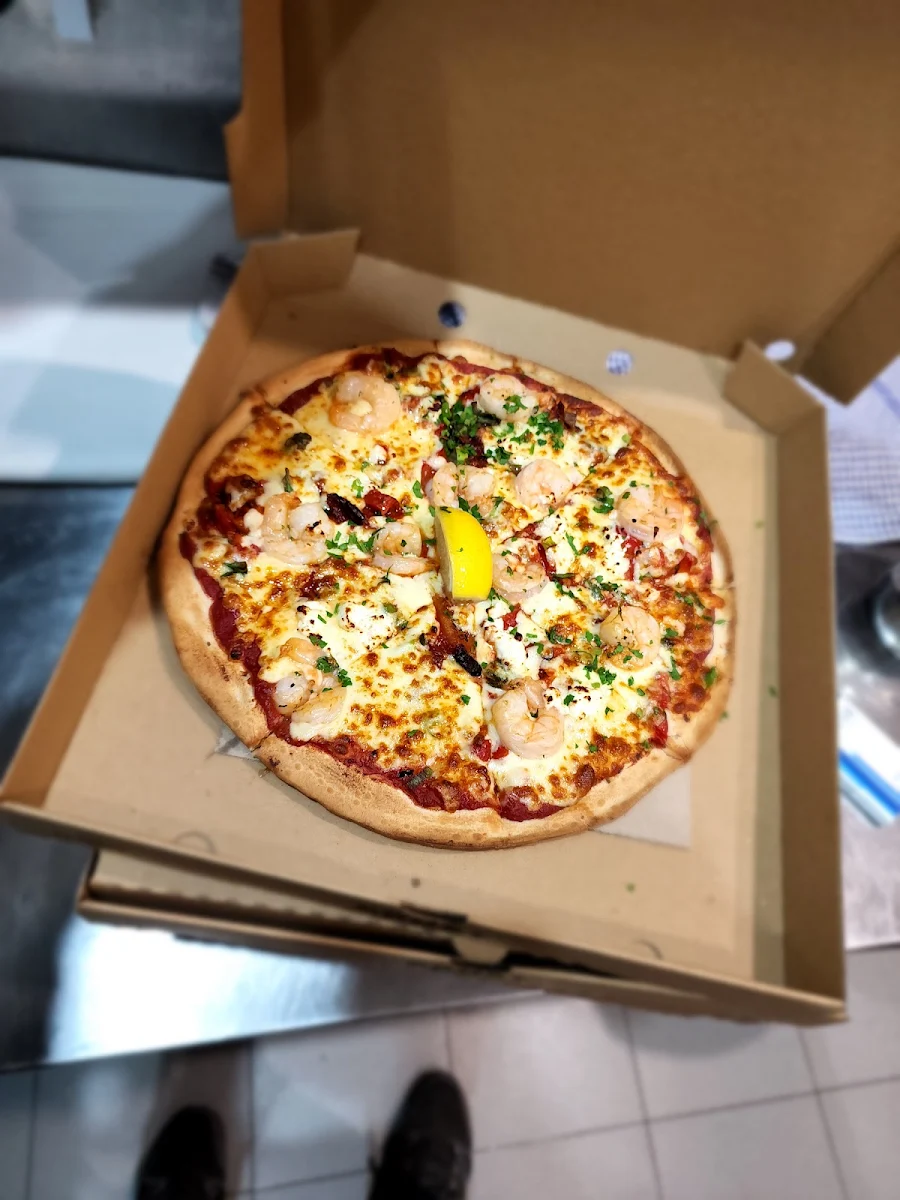 Highlights, Crust Pizza Ivanhoe