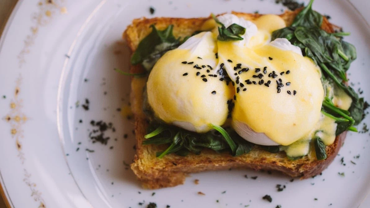 Eggs Florentine, Mr Burch