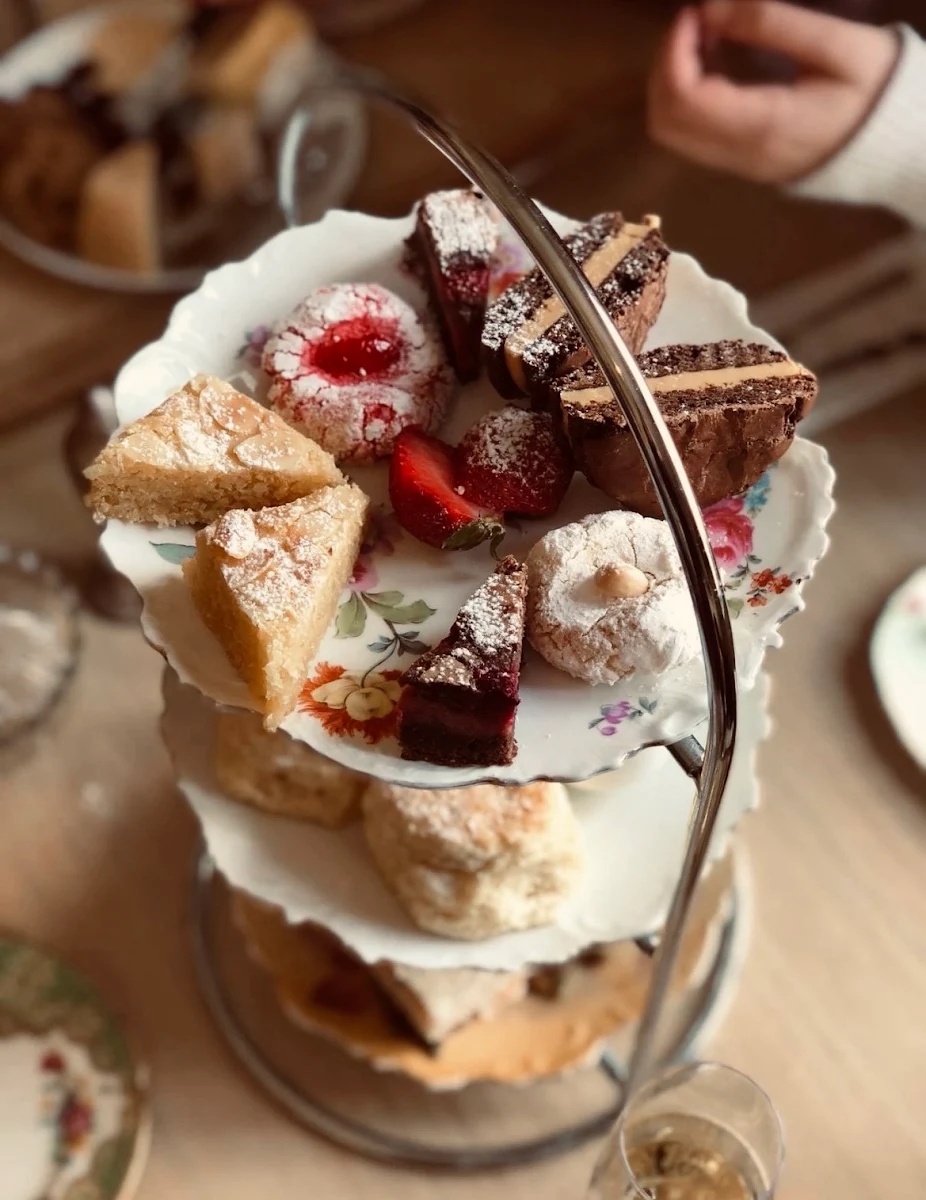 Hightea Classic, Mr Burch