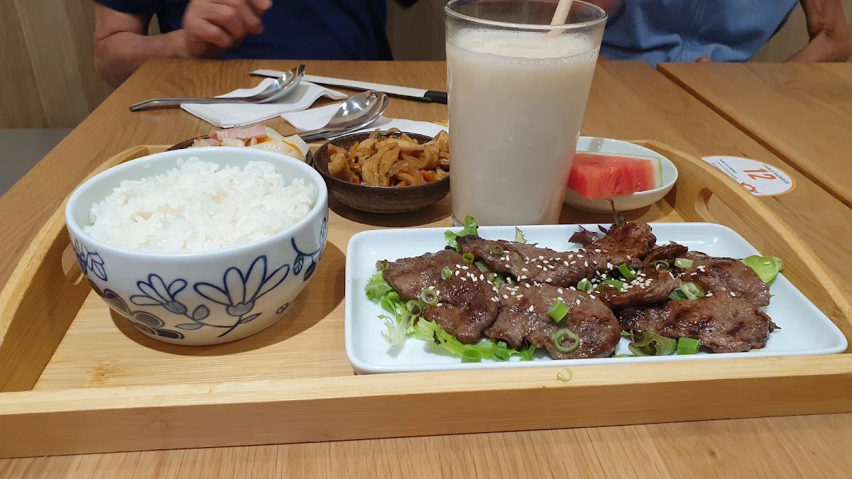Sliced Beef Set Milk Tea