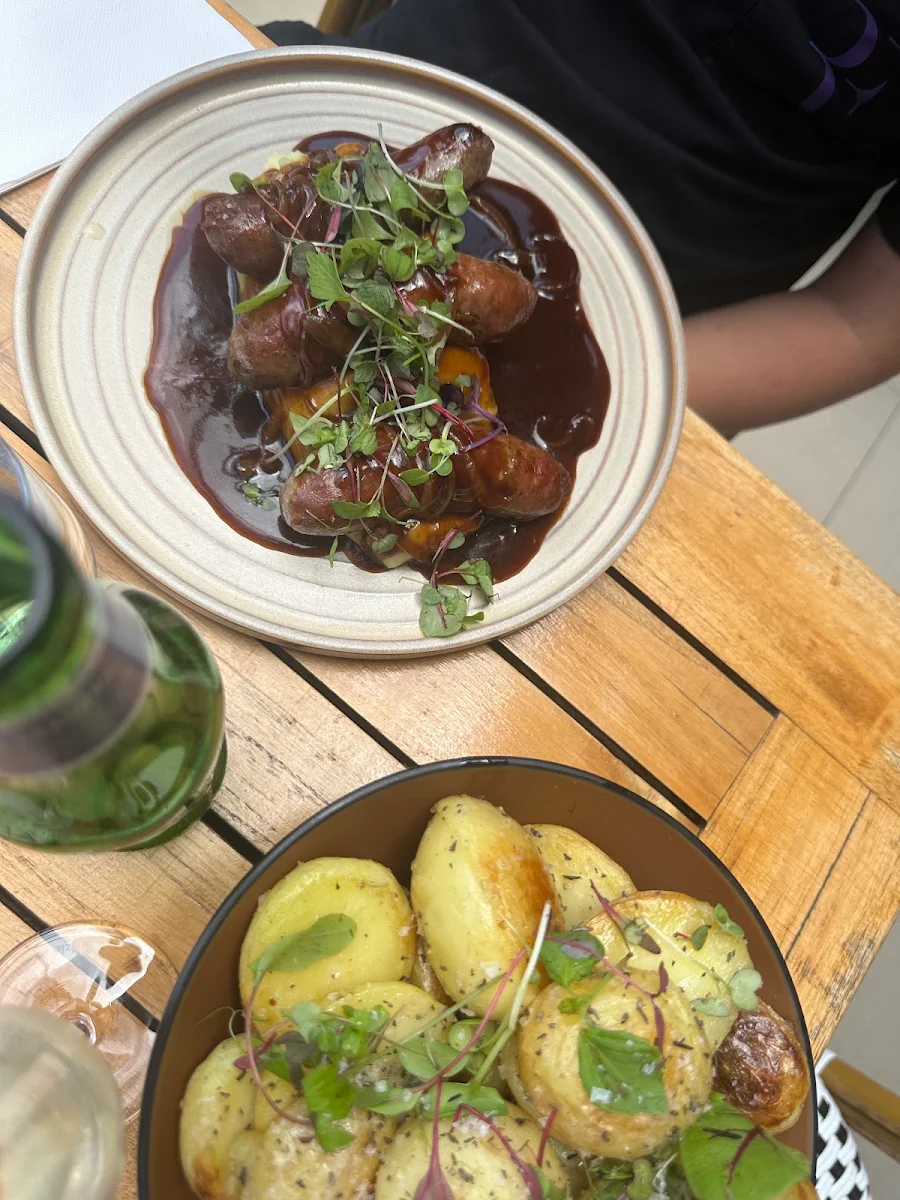 Highlights, Brasserie@156