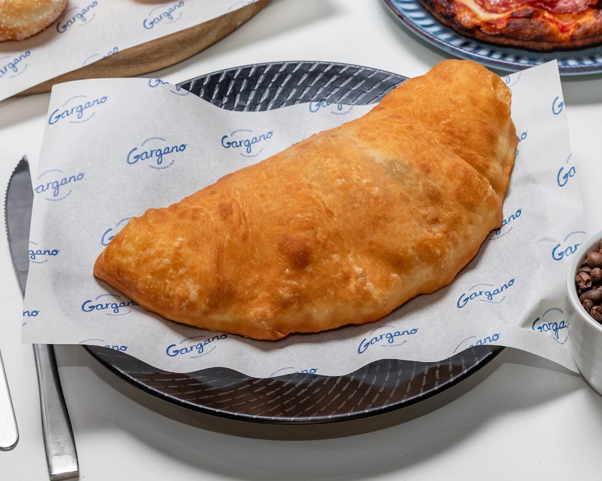 Panzerotto Classic, Gargano Pizzeria Focacceria
