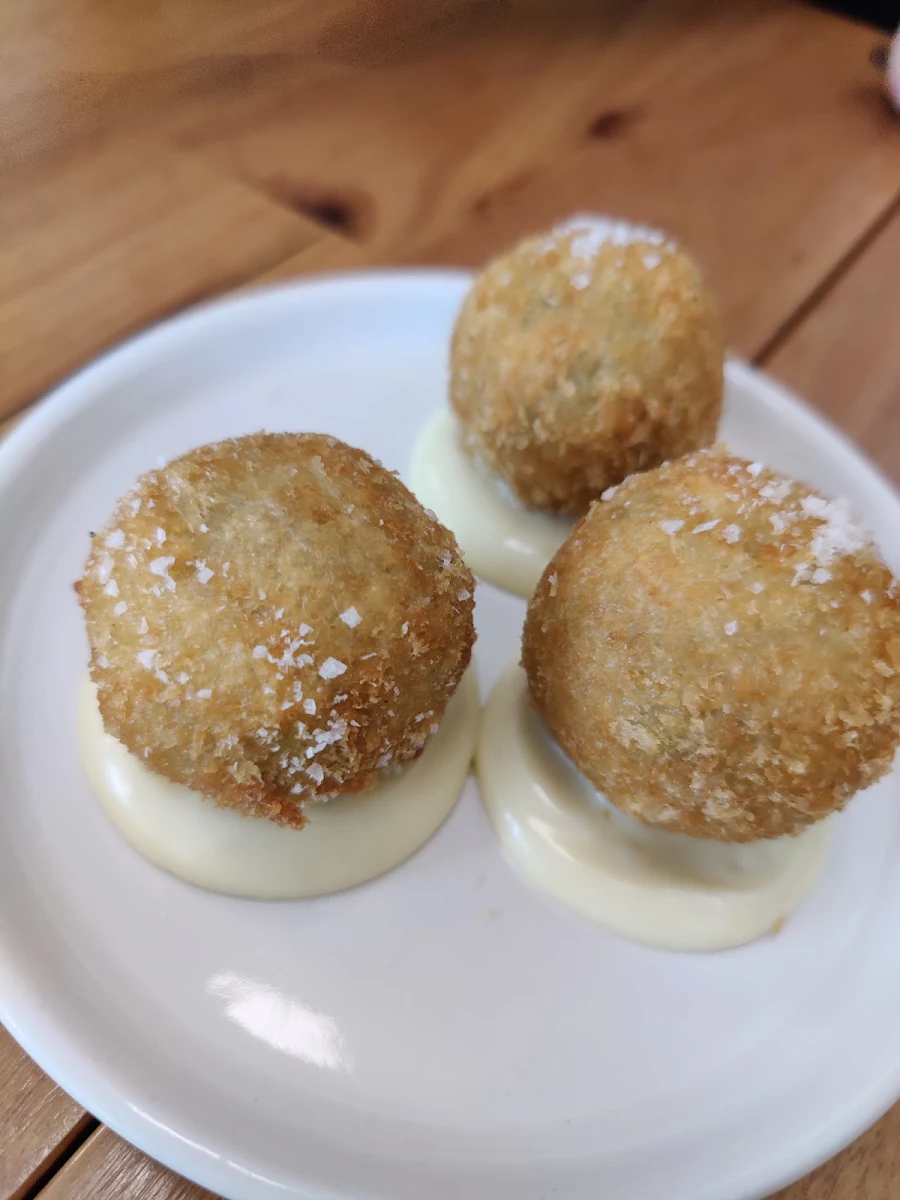 Arancini, Abbiocco Pasta & Wine