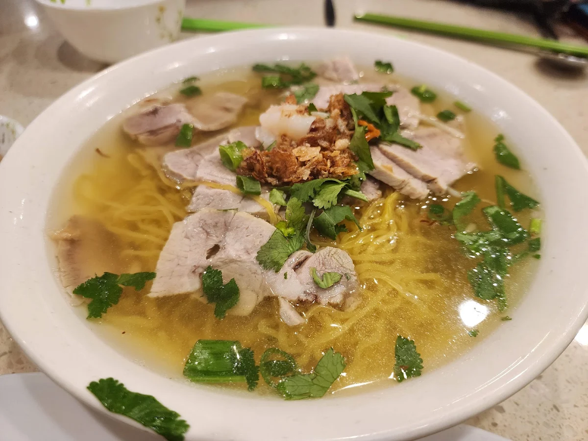Egg Noodles with Chicken